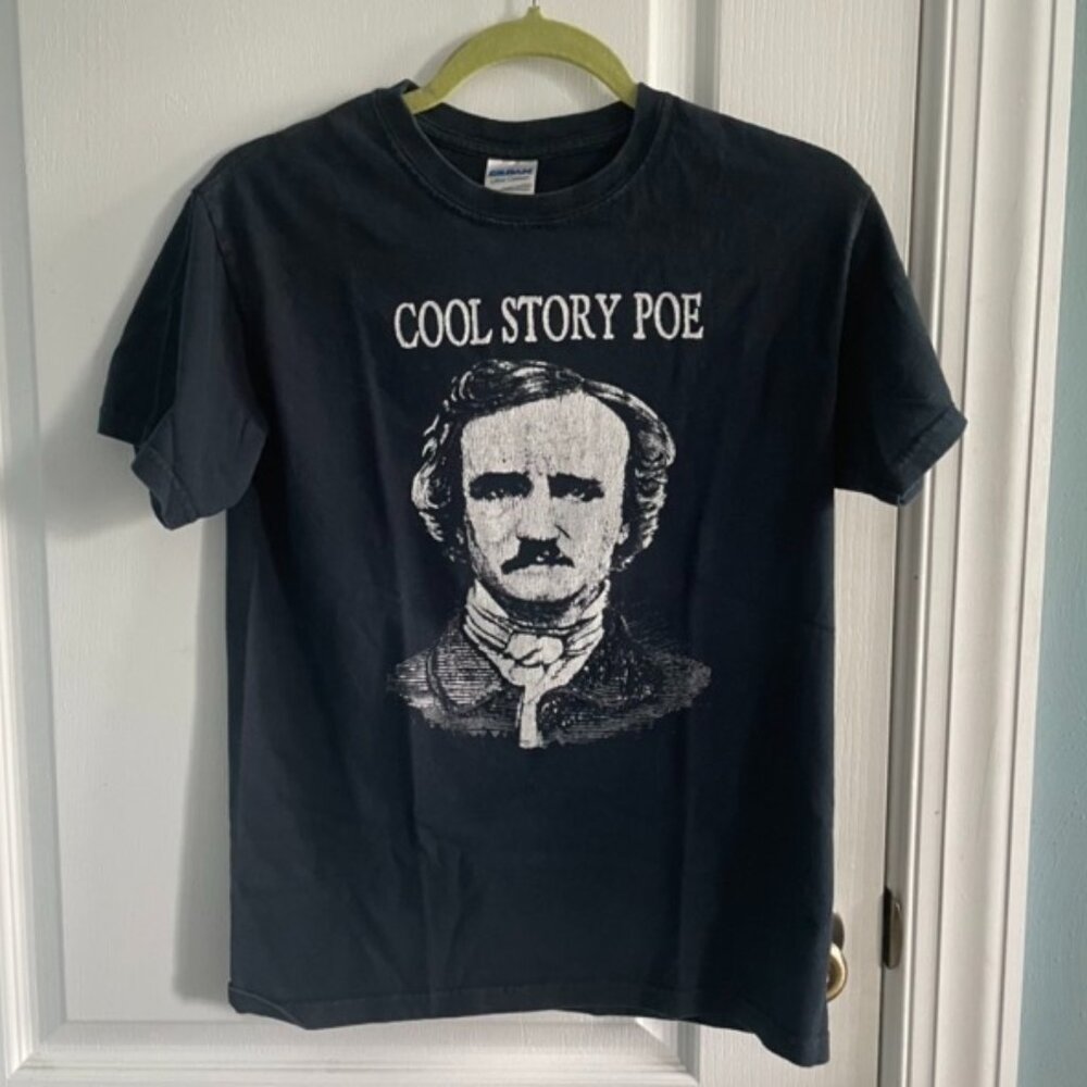 Edgar Allen Poe Black Gildan T-Shirt